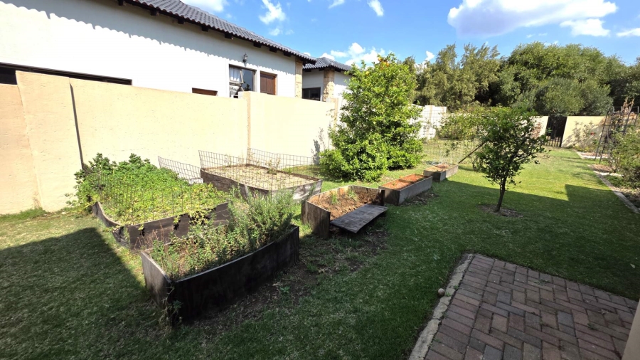 3 Bedroom Property for Sale in Xanadu Eco Park North West